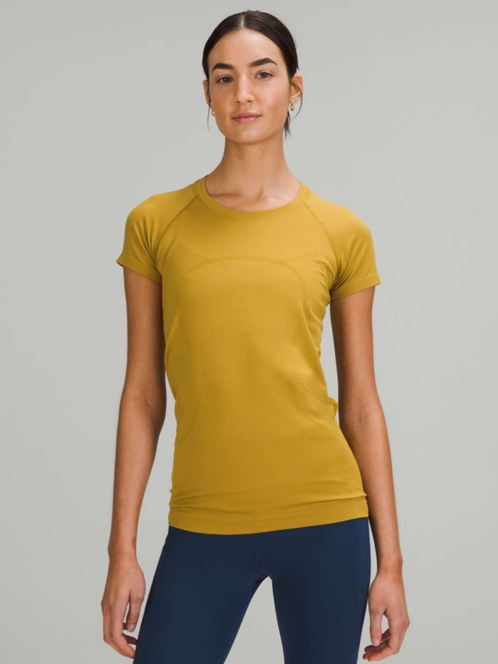 lululemon Swiftly Tech Short Sleeve 2.0 Auric Gold Size 4 Running Athletic Top